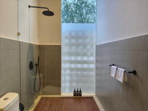 NEW Sun Palm 2, Comfortable & Central, Free Gym Membership