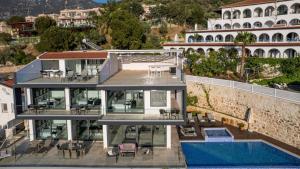 Kalamar bay 5 bedroom seaview villa with private pool hot tub