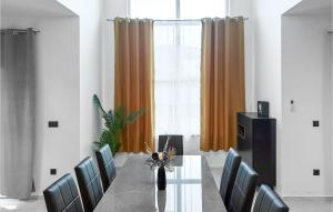 4 Bedroom Gorgeous Home In Raslina