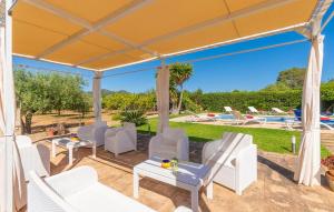 4 Bedroom Cozy Home In Son Servera