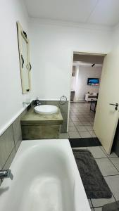 Stunning apartment with a garden