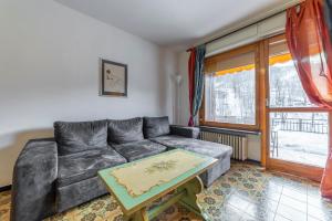 Appartamento Panoramico Vista Maneggio e Piste da Sci