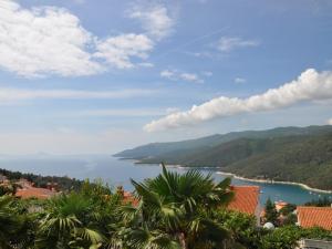 Apartment near the waterfront, 08