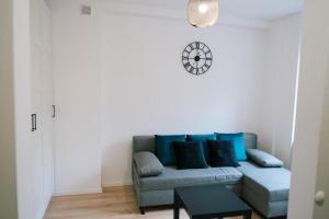 Bitwy Warszawskiej City Warsaw Apartment by Solarento