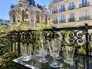 Parisian Home 2 bedrooms Montorgueil 090