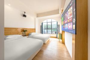 YISHUYIHUACoFFee Hotel
