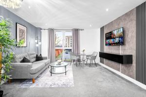 New Stylish City Centre Apartment - King Bed - Fast Wi-Fi - Netflix 36C