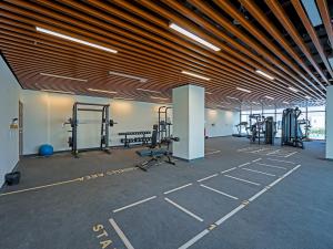 Spacious 2-Bedroom Apartment Al Furjan-105