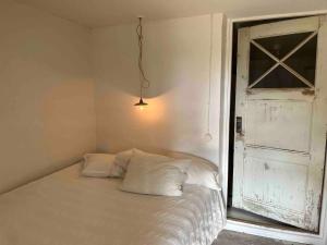 Wonderful house by the lake