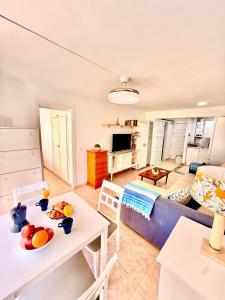 Garden View 1 bedroom Beach Retreat