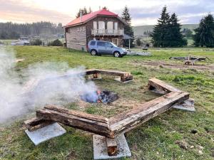 Refugio del Sur, Escapada