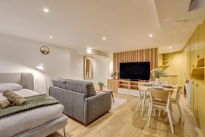 Large studio apartment - Montparnasse Station