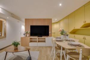 Large studio apartment - Montparnasse Station