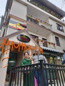 Hotel Paryatak