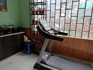 Hotel Paryatak