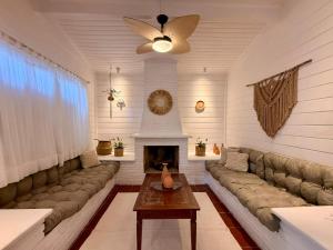 Suíte Maré com Café da Manhã e Piscina em Juquehy