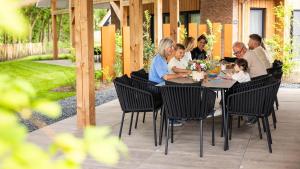 Boerderij Villa met Binnenzwembad & Wellness - 10 personen