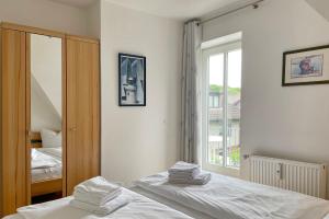 Friesenperle 11, Feldstraße