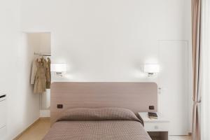 Deluxe Double or Twin Room with Balcony