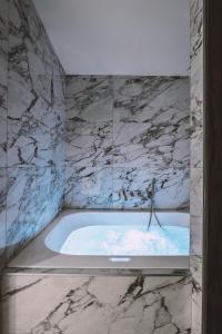 Suite Cognac - International Palace - Jacuzzi