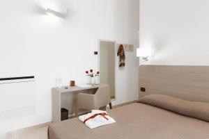 Deluxe Double or Twin Room with Balcony