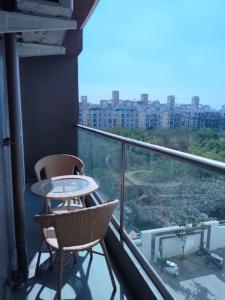 Vivid Private Studio Apt Near Airport