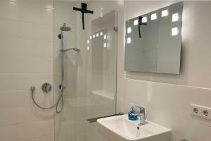 Friesenstern 2, Rebbelstieg