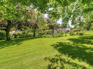 Gwyneths Haven - Uk46404