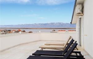 Nice Apartment In Vir With House Sea View