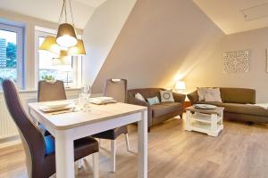 Südstern OG, Schwalbenweg