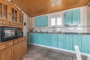 Home2Book Cozy Rural House with Terrace and Views