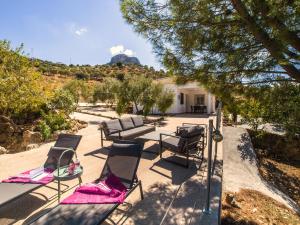 Villa 71 by Villamya