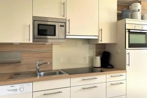 Apfelblüte, Badestraße