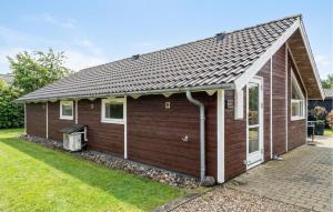 3 Bedroom Lovely Home In Hejls