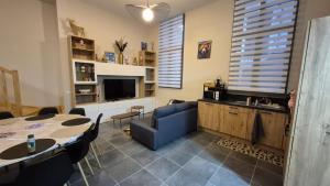 Renovated apartment for 10 people