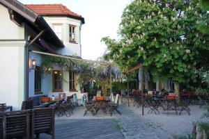 Weissenfelder Guest House & Restaurant