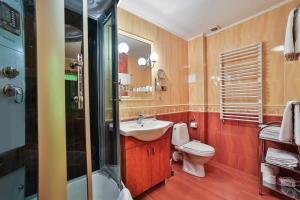 Double or Twin Room with Balcony room in Hotel Wiosna