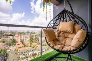 Casa Inikas -Elegant 1BR at Riara One Junction Mal