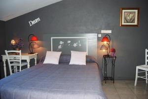 B&B / Chambres d'hotes Chambres Peyroutas 