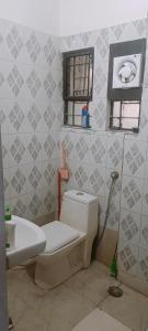 2 BHK Entire House Apartment in Rohini