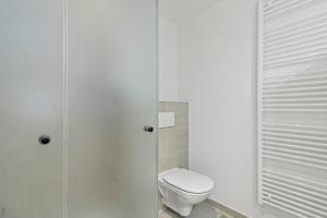 Modern 1BR near Meidling Metro - Free Parking