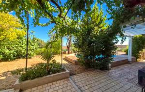 Gorgeous Home In Villespassans