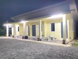 Al Bayt Roomstay Kaki Gunung Jerai