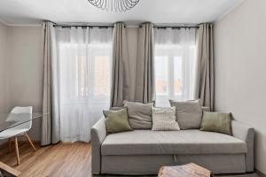 Modern 1-BR I Near Staatsoper