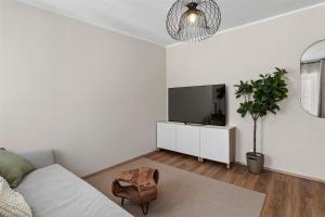 Modern 1-BR I Near Staatsoper