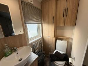 Pretty Pastures - 43 The Pastures