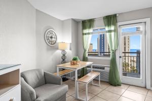 Bluewater Resort Unit 719 - Ocean View