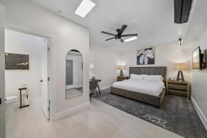 Scottsdale Oasis Resort - Pool Hot Tub & Pickleball