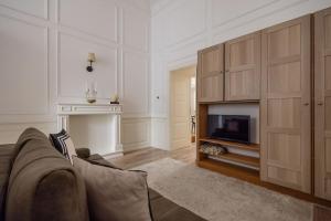 Noble Home under Buda Castle with AC