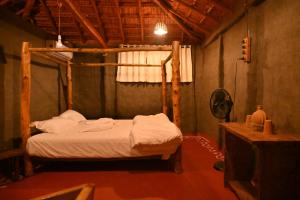 Tribal Wood Stay